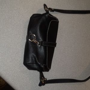 A vintage hermes noumea hand bag